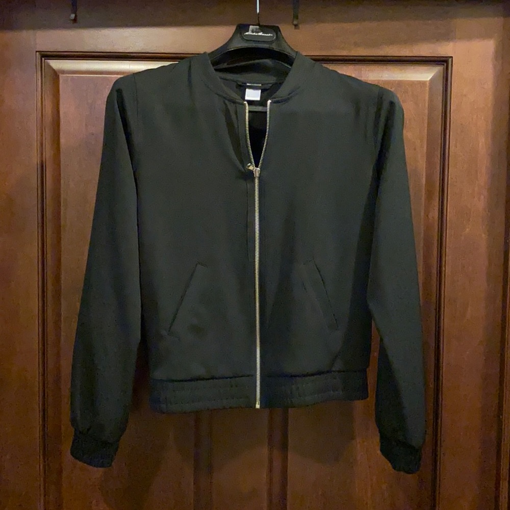 Old navy lightweight bomber jacket